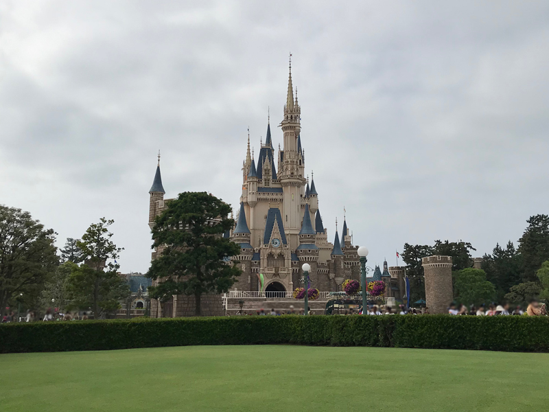 シンデレラ城　曇り