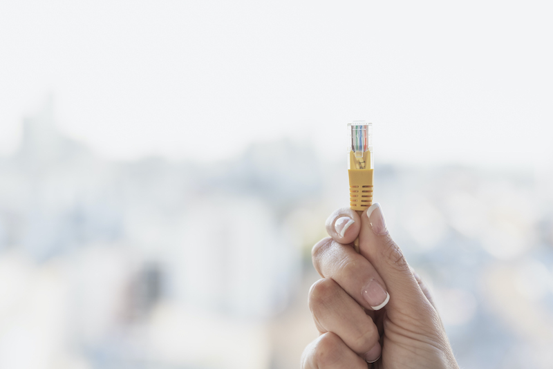 有線接続にしてみる