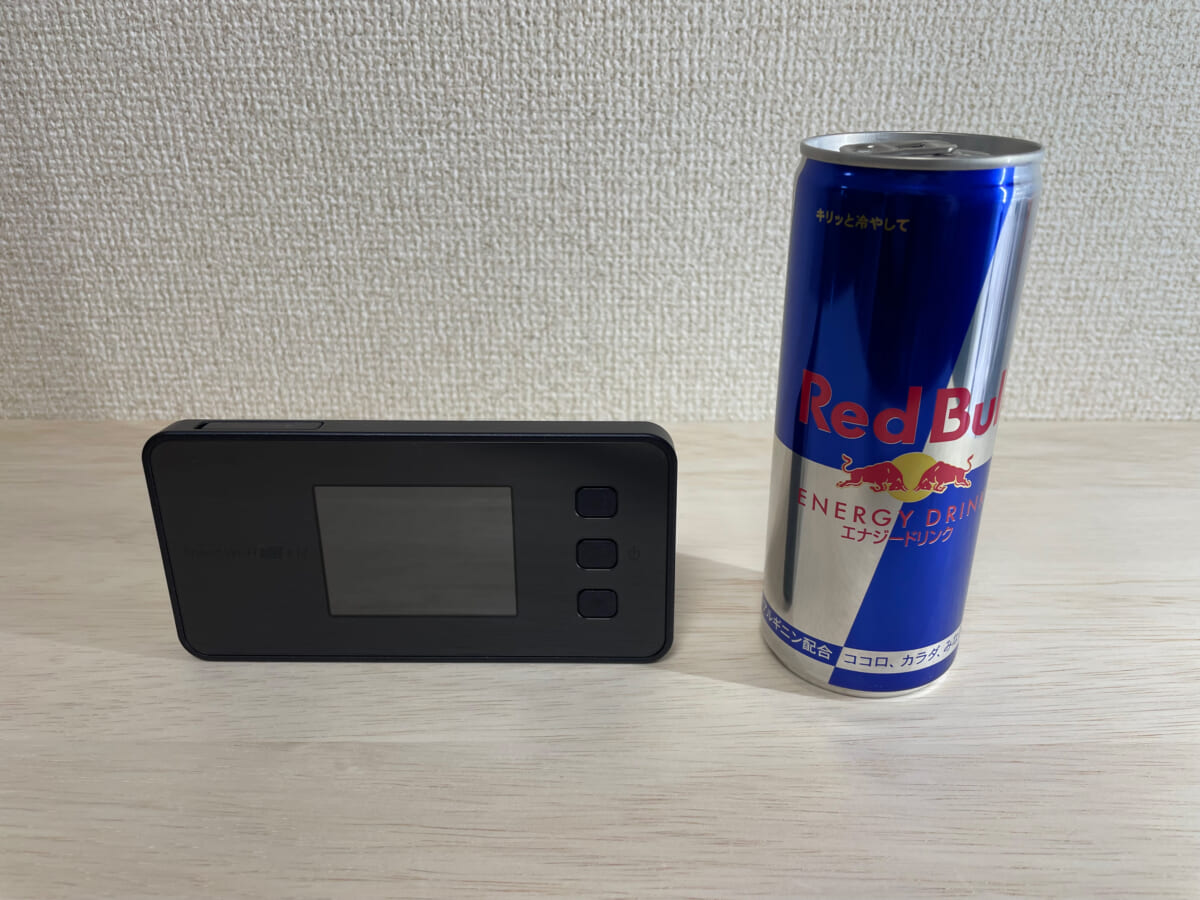 前モデルX11のデザインを引き継ぎ通信速度は大幅アップ