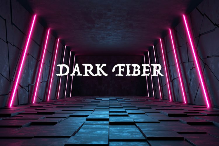 ダークファイバーとは？わかりやすく解説