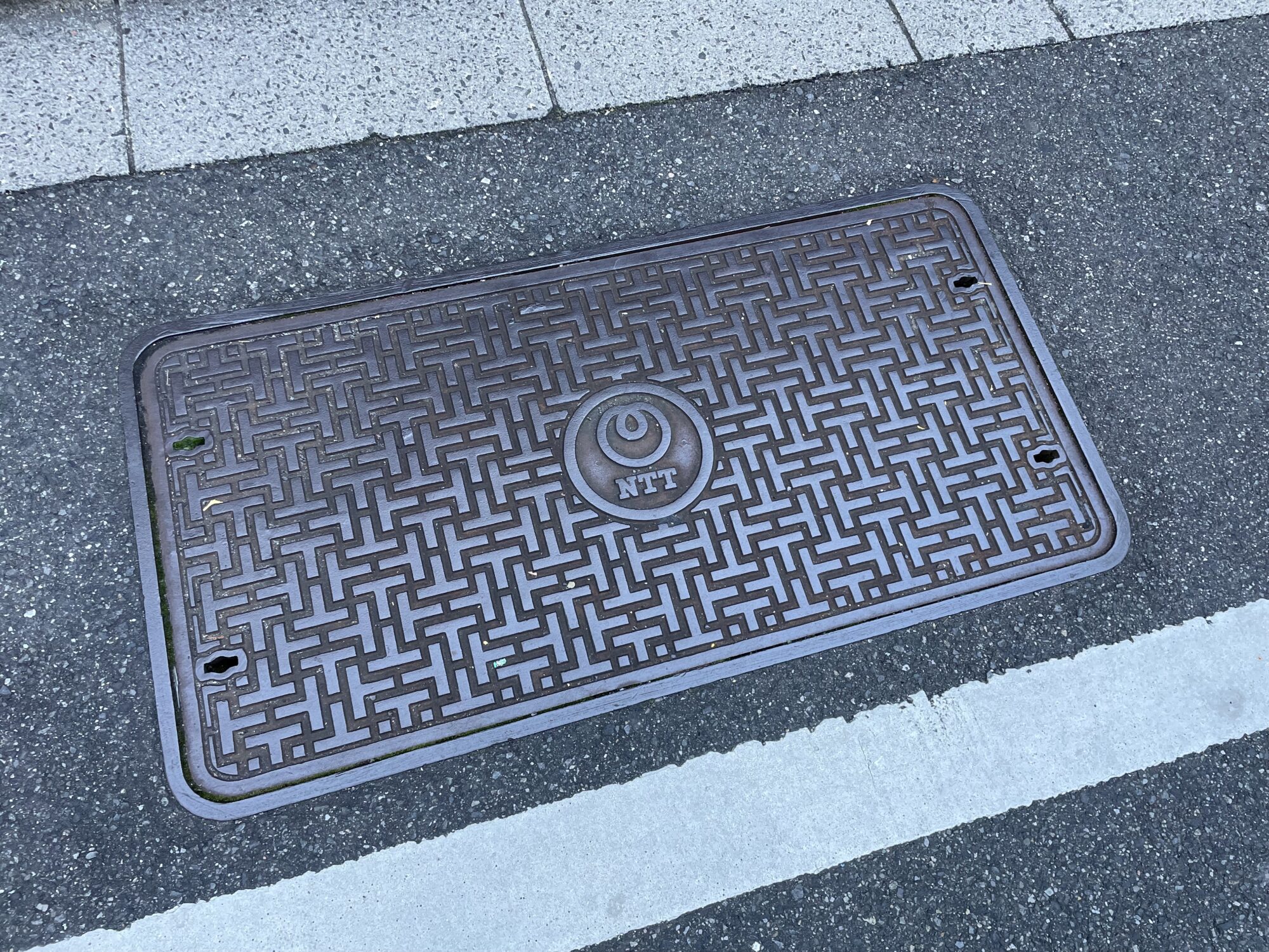 NTTのハンドホール