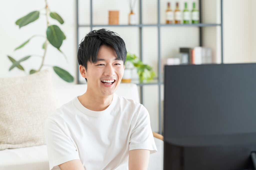 CATVは同軸ケーブル、光テレビは光ファイバーで映像を届ける