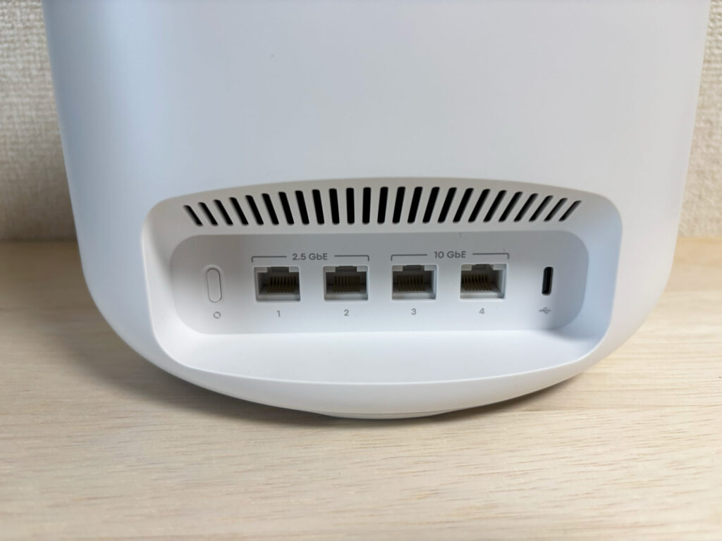 eero Max 7の10GbEポートと2.5GbEポート