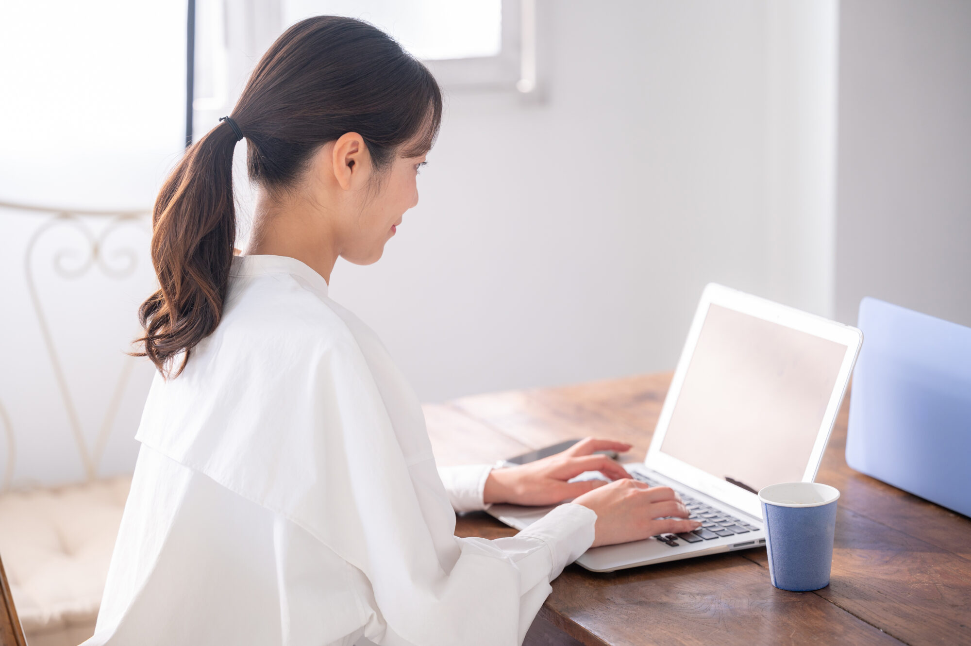 一時的なテレワークにはモバイルWi-Fiのレンタルがおすすめ